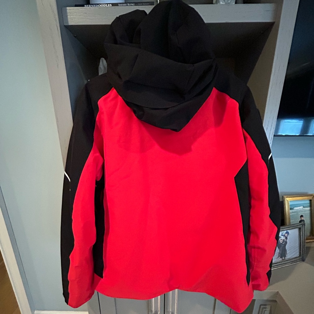 Descente Black and Red Performance Mens Ski Jacket - Picture 5 of 7